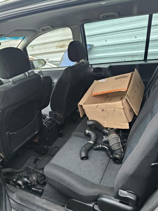 Opel Zafira 1.7 gasolho so peças
