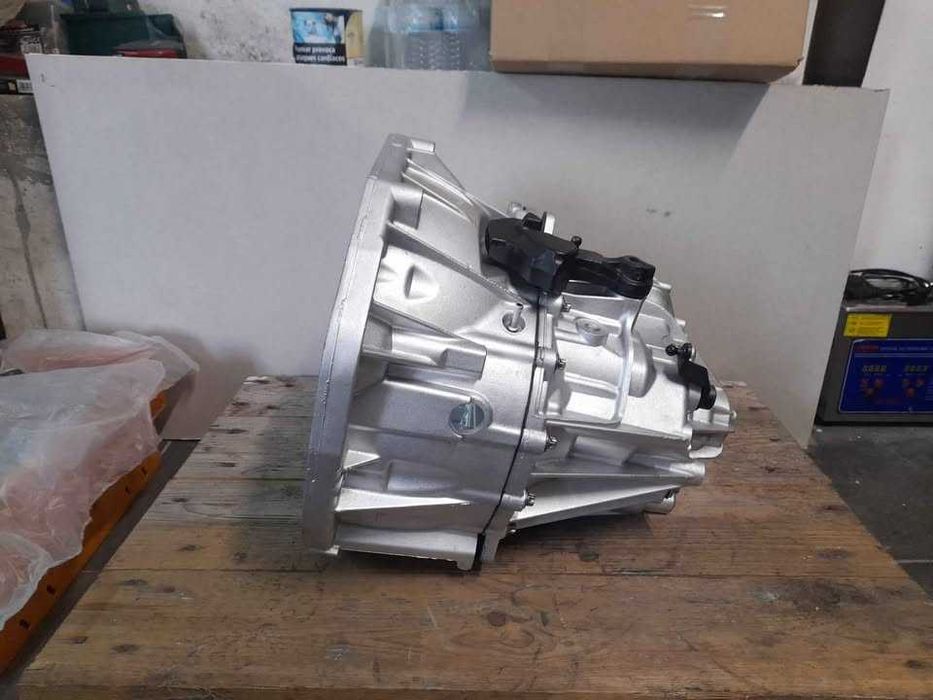 Caixa de velocidades Renault Master 2.3 dci Ref. PF6042