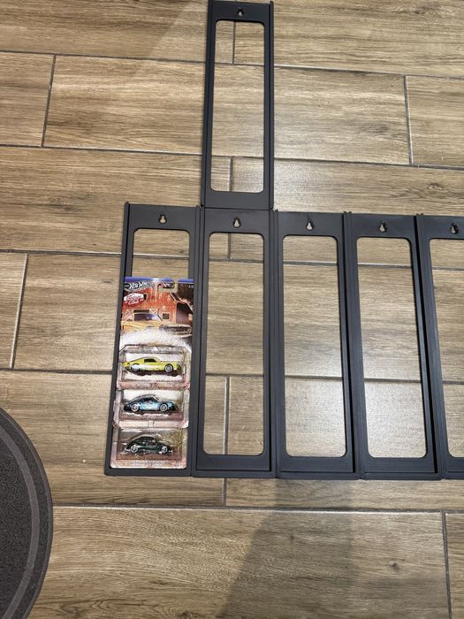 Stojak Ekspozytor na autka Hot Wheels