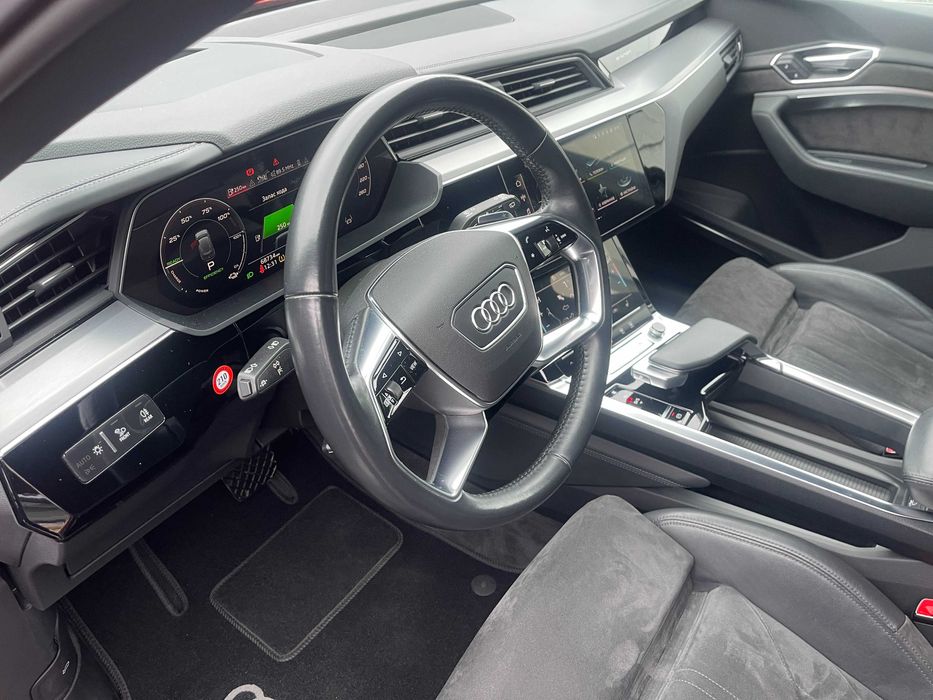 Audi e-Tron 55 S Line