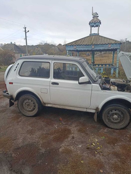 Продам Ніва 2121
