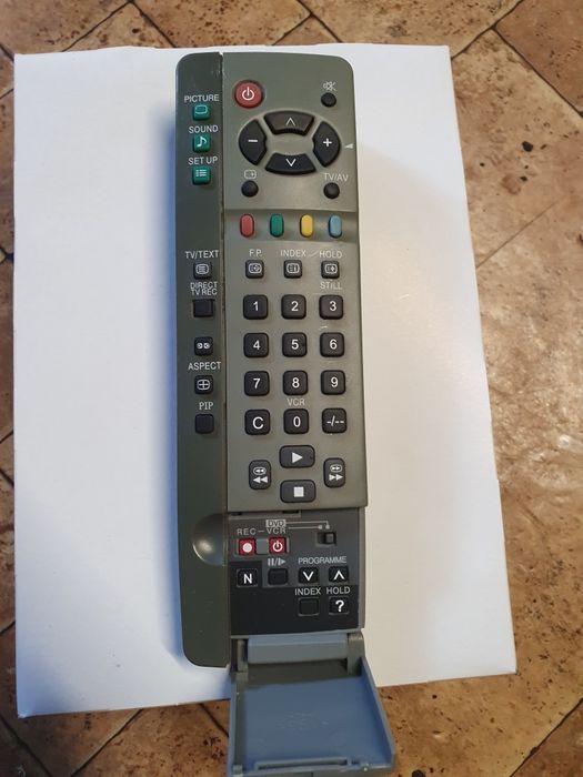 Pilot tv magnetowid VHS panasonic