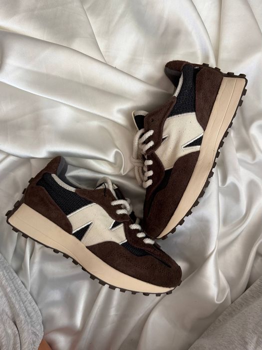 36-45 New Balance 327 Rich Earth Brown