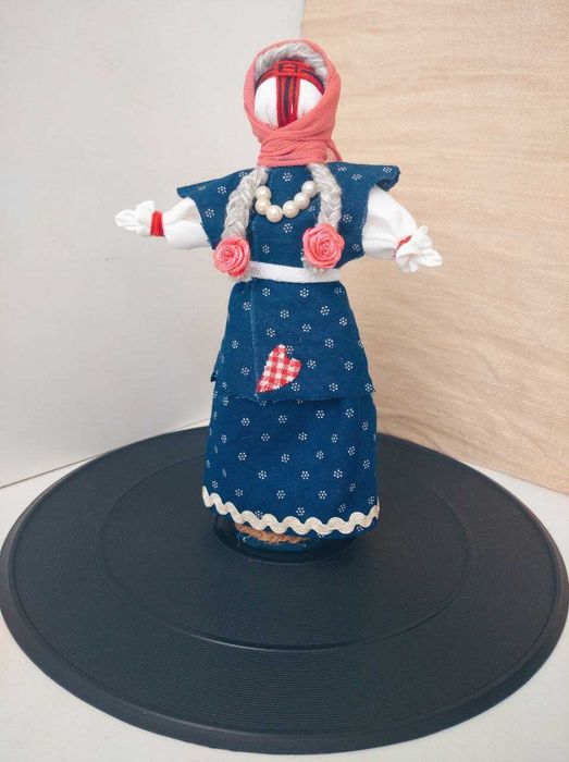 Лялька мотанка ручної роботи (hand made doll motanka)