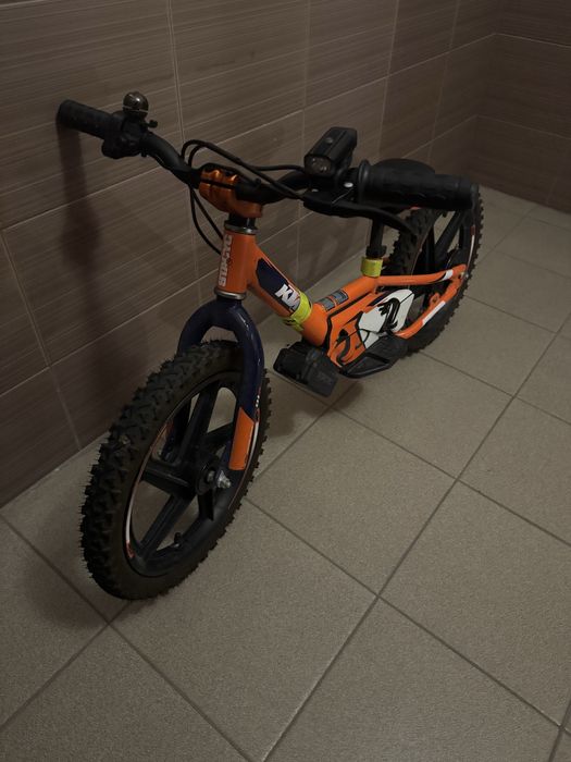 KTM replika 16 edrive
