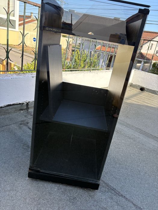 Movel para aparelhagem
