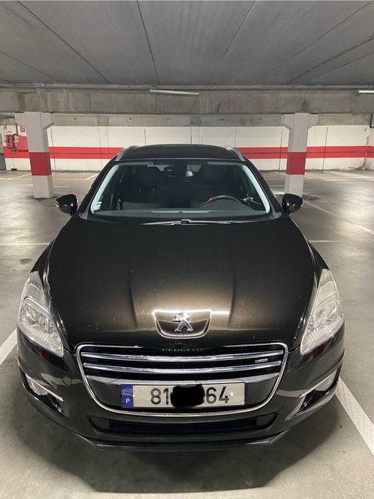 Peugeot 508 SW 2012