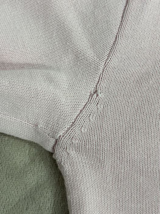 sweter rożowy tommy