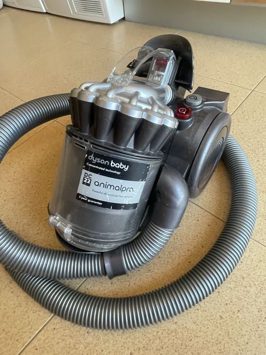 Aspirador Dyson  DC22