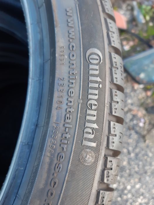Opony 245/35 r19 Continental contiwintercontact TS 830 p