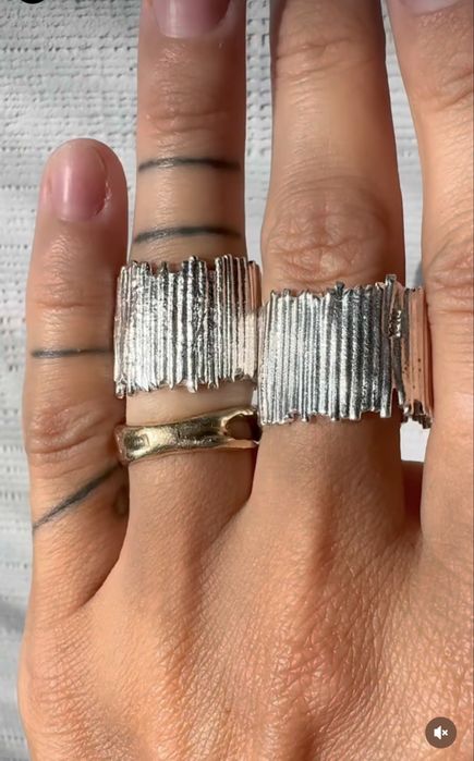 Серебряное колечко 18.5