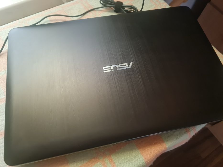 Ноутбук ASUS X541S