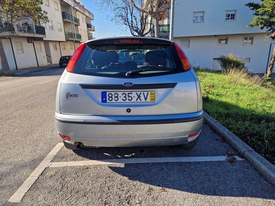 Ford Focus 1.4 gasolina/gpl