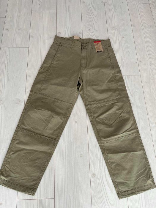 Стильні штани жіночі Levi's