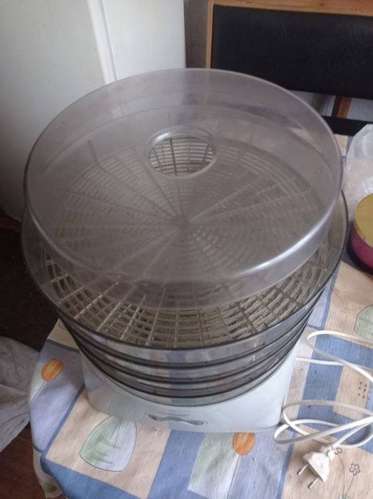 Сушилка для овощей, грибов и фруктов