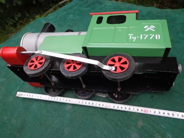 Детская машина. Паровоз дутыш. СССР.