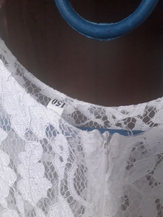 Сукня біла га урочисті події