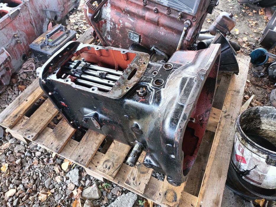 skrzynia most zwolnice mf massey ferguson 255 ,3512 ursus 2812 części