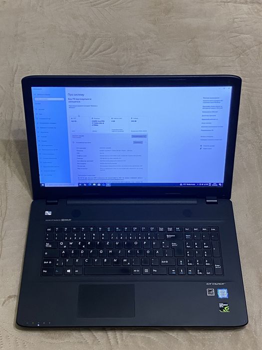 Ноутбук Medion Erazer P7648 17.3 core i7-7500 ОЗУ 16гб ссд256 nvidia