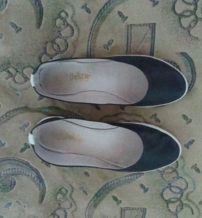 Туфлі - балетки жіночі