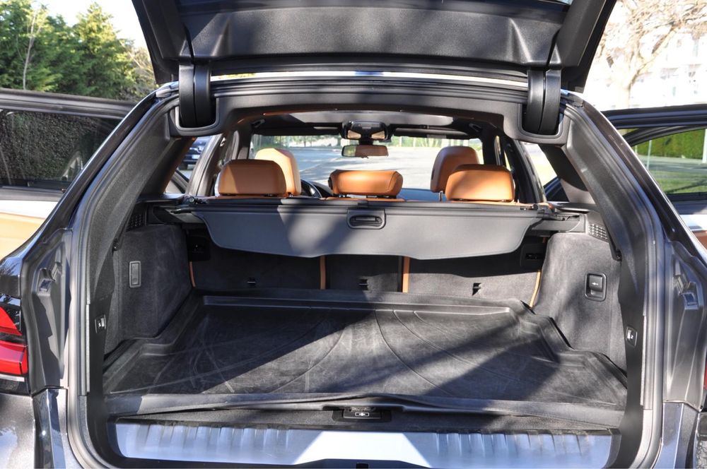 BMW 530e | Teto Panorâmico | Nacional