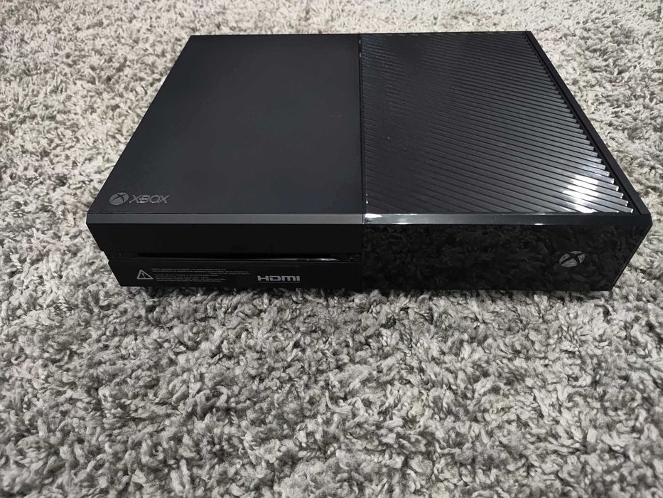 Xbox One Fat 500 Gb + 5 GIER