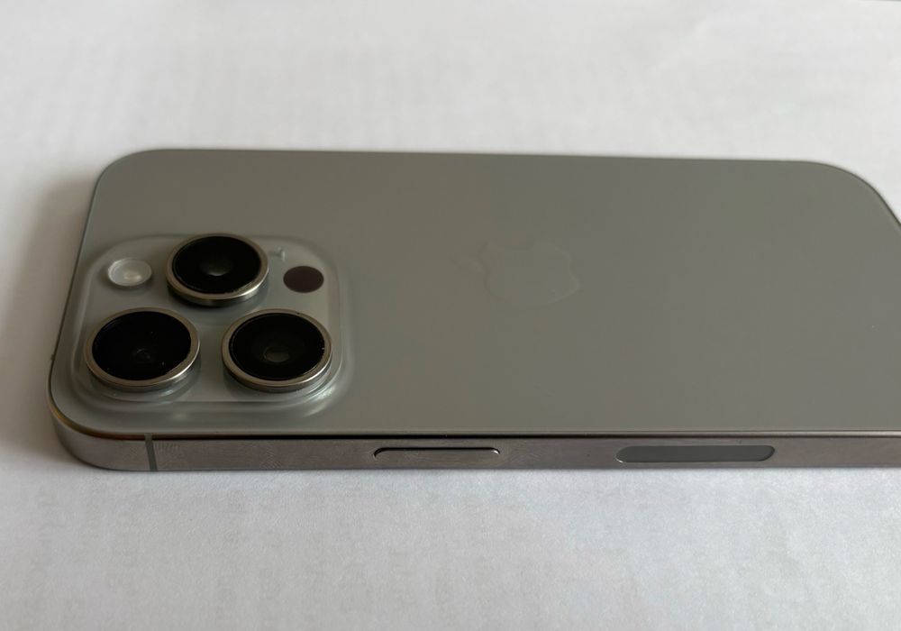 IPhone 15 Pro 256gb esim