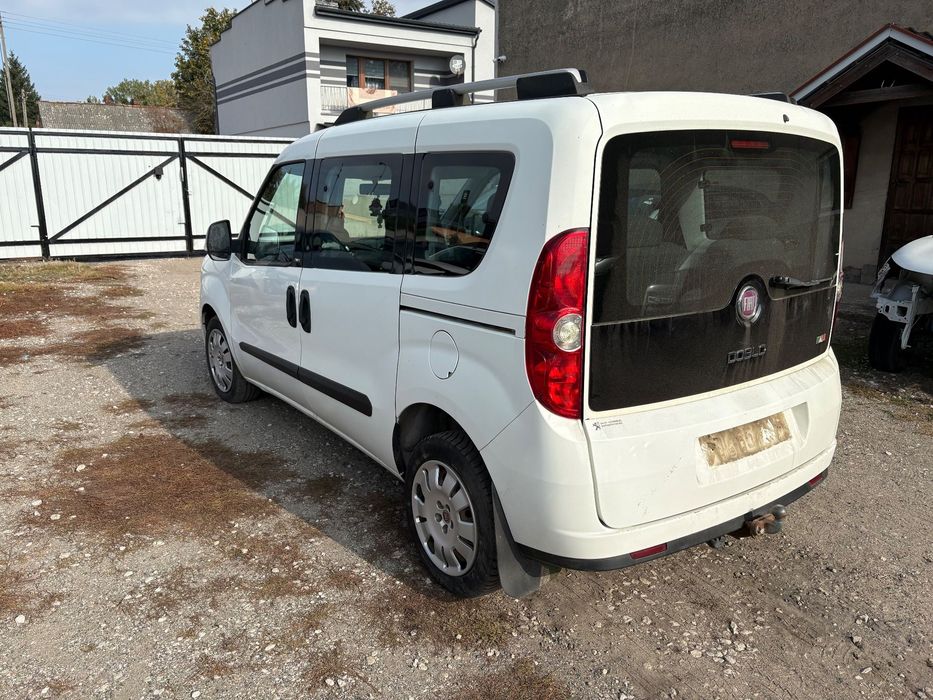 Fiat Doblo 7 osób