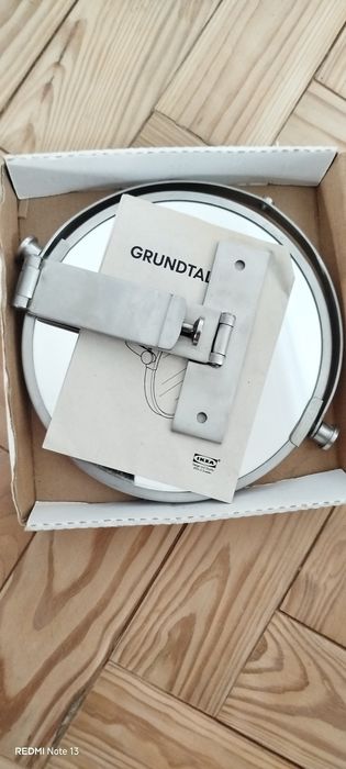 Espelho IKEA Grundtal