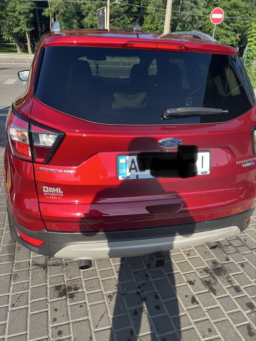 Продожа  Форд Єскейп