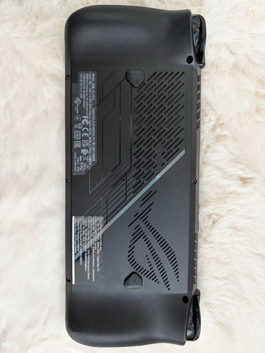 ASUS ROG Ally X (2024) + ROG Gaming Charger Dock