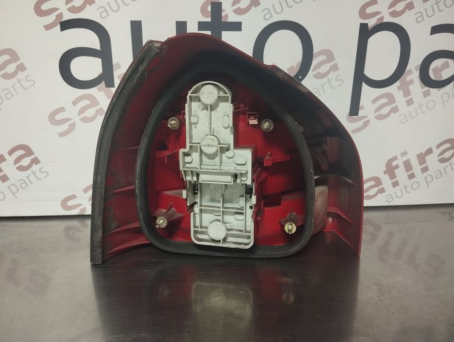 Farolim Direito AUDI A3 - 8L0945096