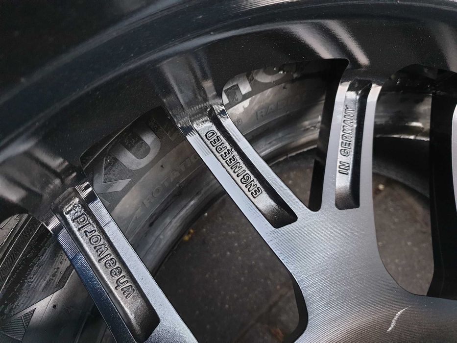 Felgi aluminiowe Wheelworld 18" 5x120 8j et42 Bmw Opel Vw itp.