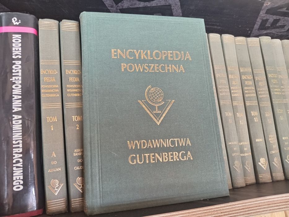 Sprzedam encyklopedie