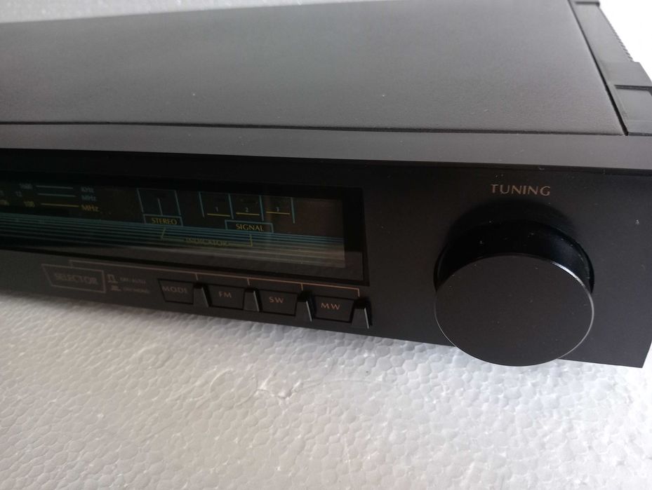 tuner sontec sst- 700