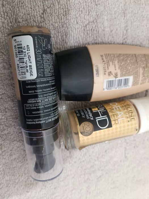 Zestaw podkładów sleek cliv revolution revlon hean profusion essence