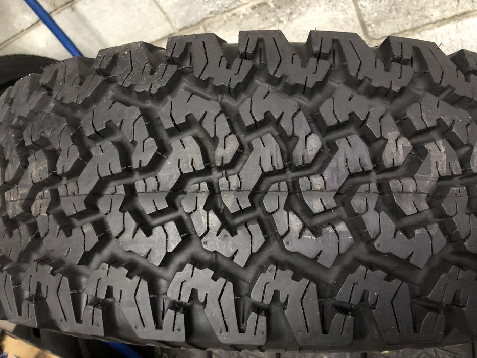 Всесезонна шини 265/75 R16 (123/120S) BFGOODRICH