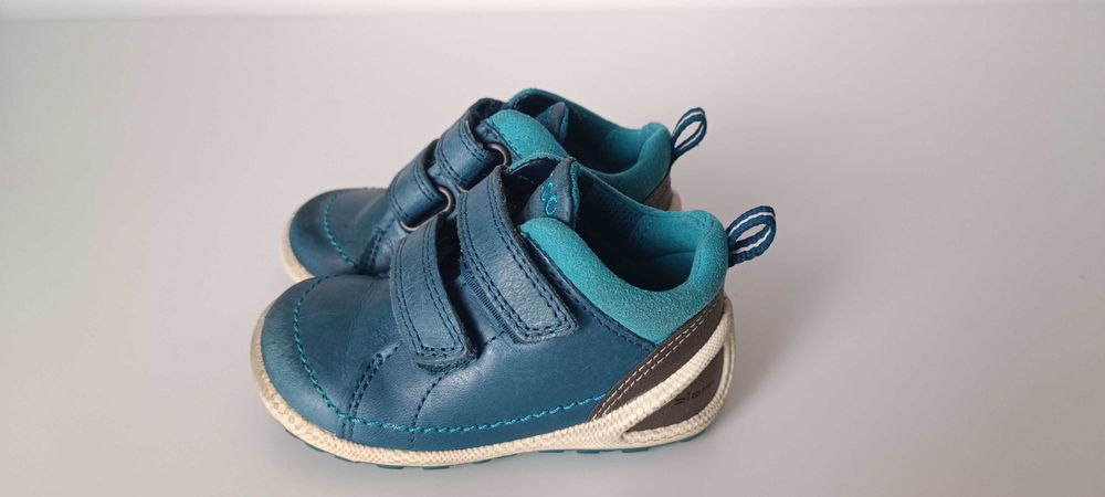 Półbuty dziecięce firmy Ecco rozmiar 20