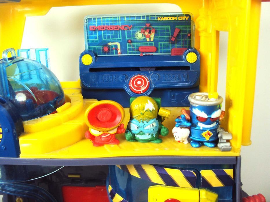 Super Things Heroes Headquaters