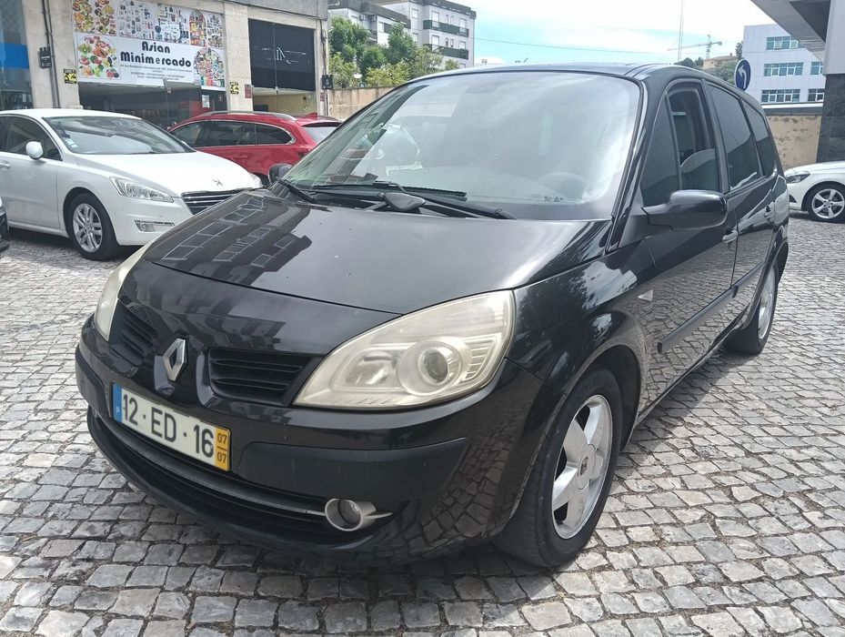 Renault Grand Scénic 1.5 dCi Dynamique S 7L.