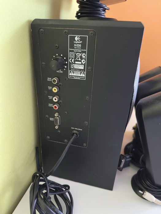 Sistema de Som Logitech X-530