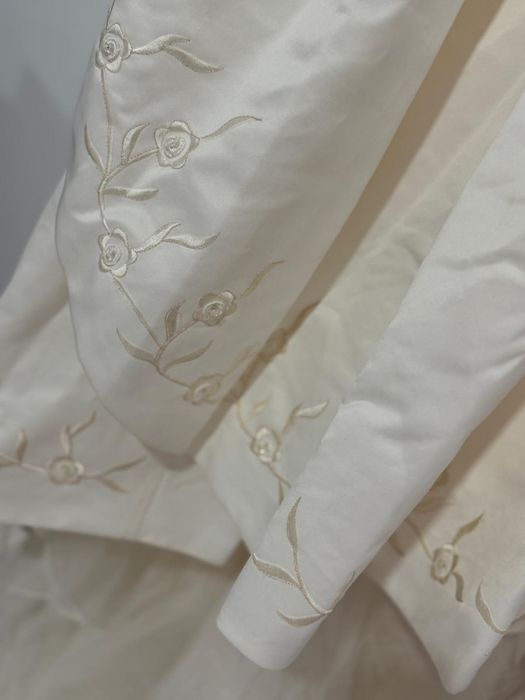 Vestido Noiva "lá Sposa" Igual a novo usado uma vez