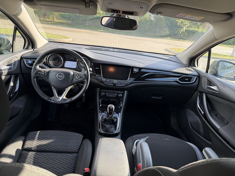 Opel Astra  K  Sports Tourer