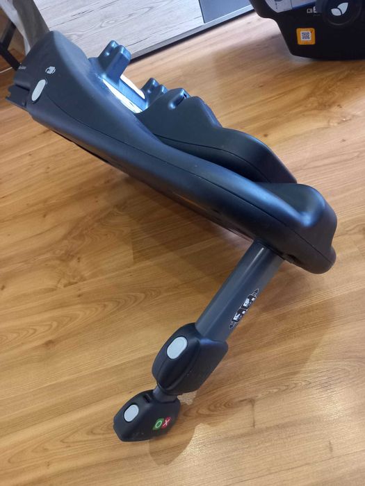 Fotelik samochodowy Joie i-snug z bazą izofix 0-13 kg