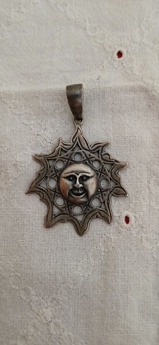 Pingente antigo Sol