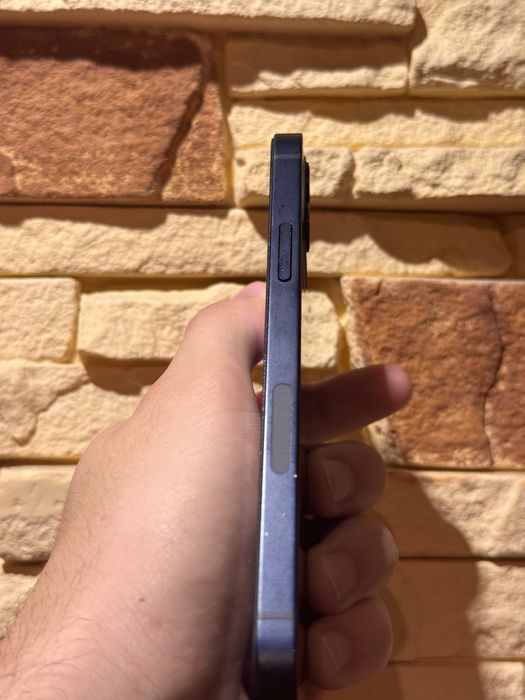 iPhone 12 64GB Black, ідеальний стан, рідний АКБ 81%