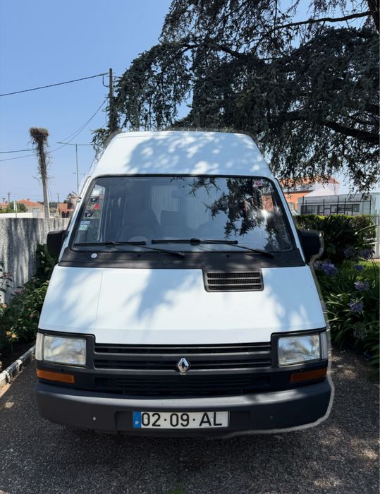 Renault trafic 2.5d com kit campervan e 7 lugares dobraveis