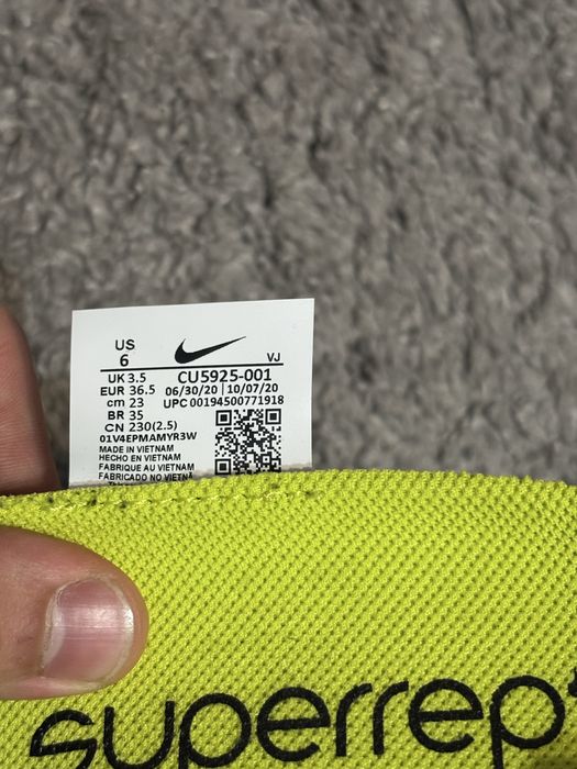 Кросівки жіночі Nike Air zoom SuperRep2