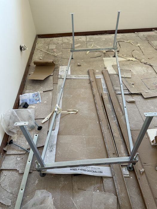 Estrutura banheira sanitana