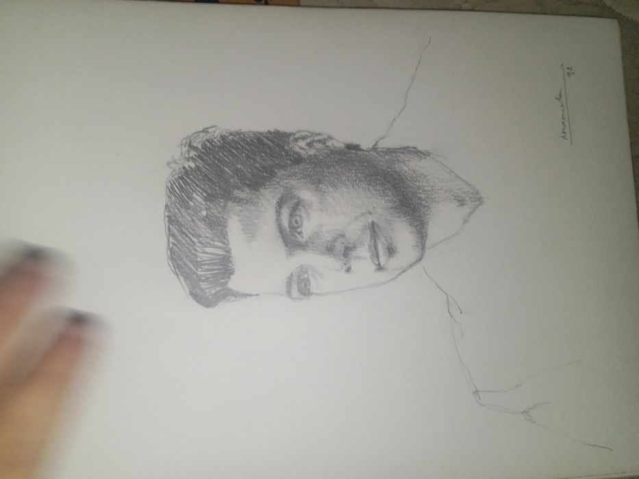 Álbum de desenhos da Manuela
